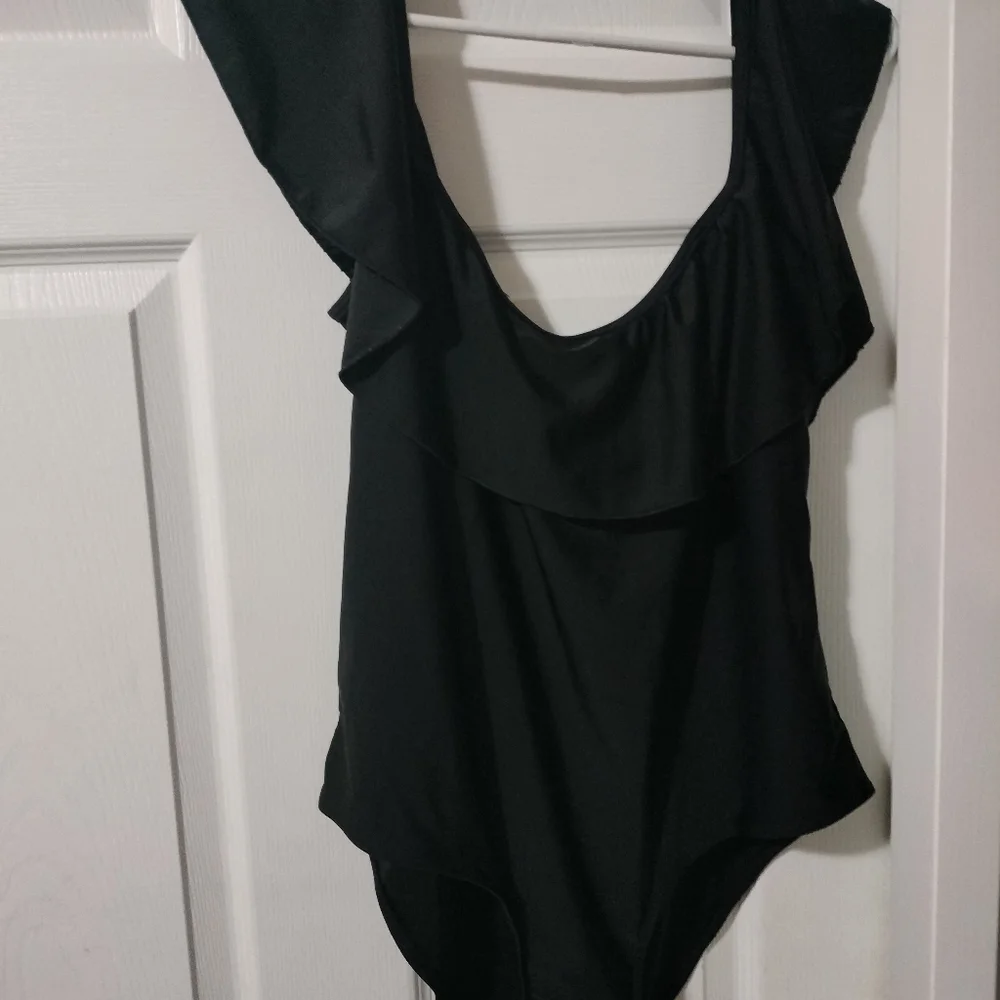Bathing Suit - Picture 1 of 5